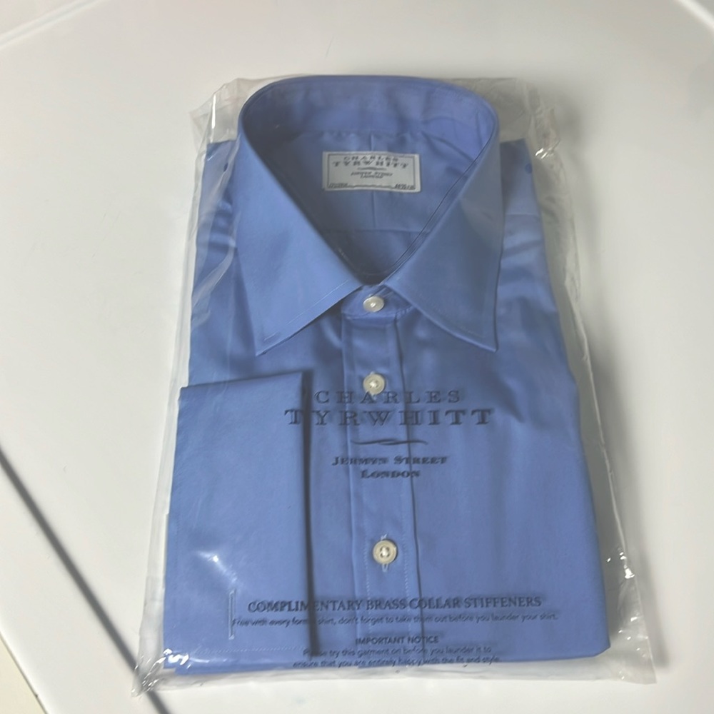 Classic dress shirt 17 1/2 38in